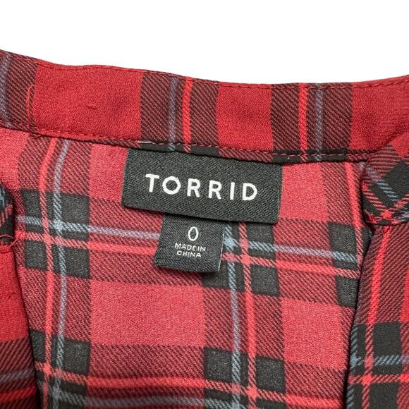 TORRID Harper Red Plaid Sheer Tunic Top Size Large (0) Holiday Short Sleeve - Picture 6 of 9